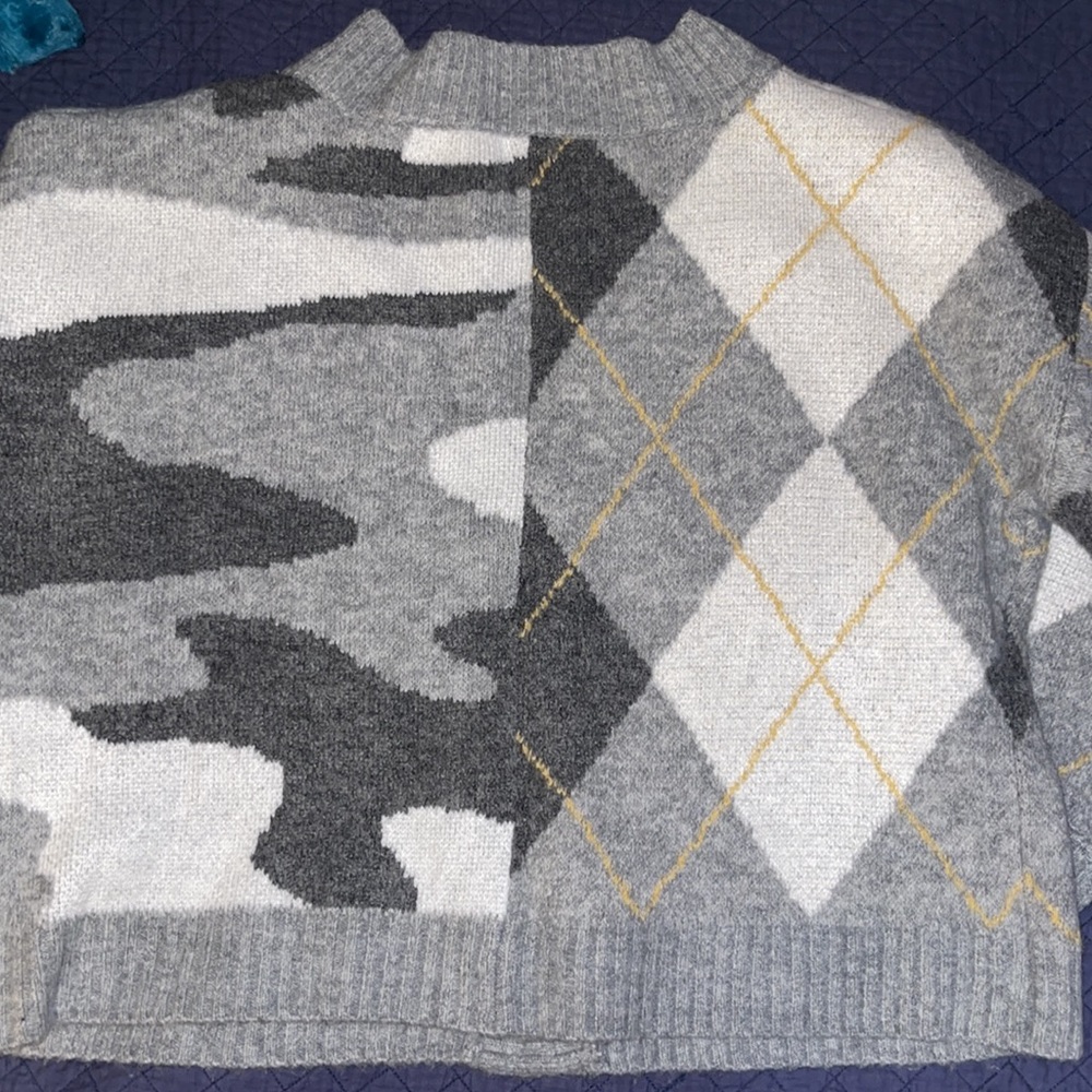 POL cardigan - Picture 3 of 3